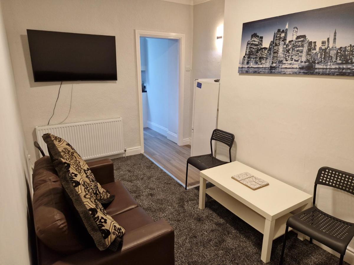Birtley'S Diamond 3 Bed Apt, Sleeps 6 Guests Birtley  Екстер'єр фото