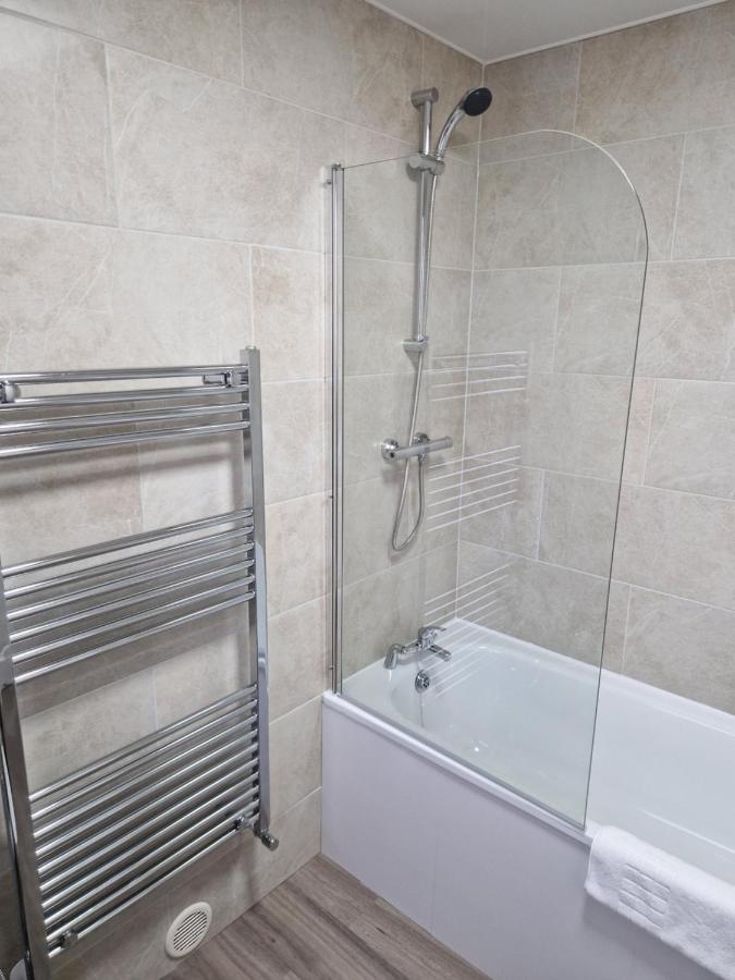 Birtley'S Diamond 3 Bed Apt, Sleeps 6 Guests Birtley  Екстер'єр фото